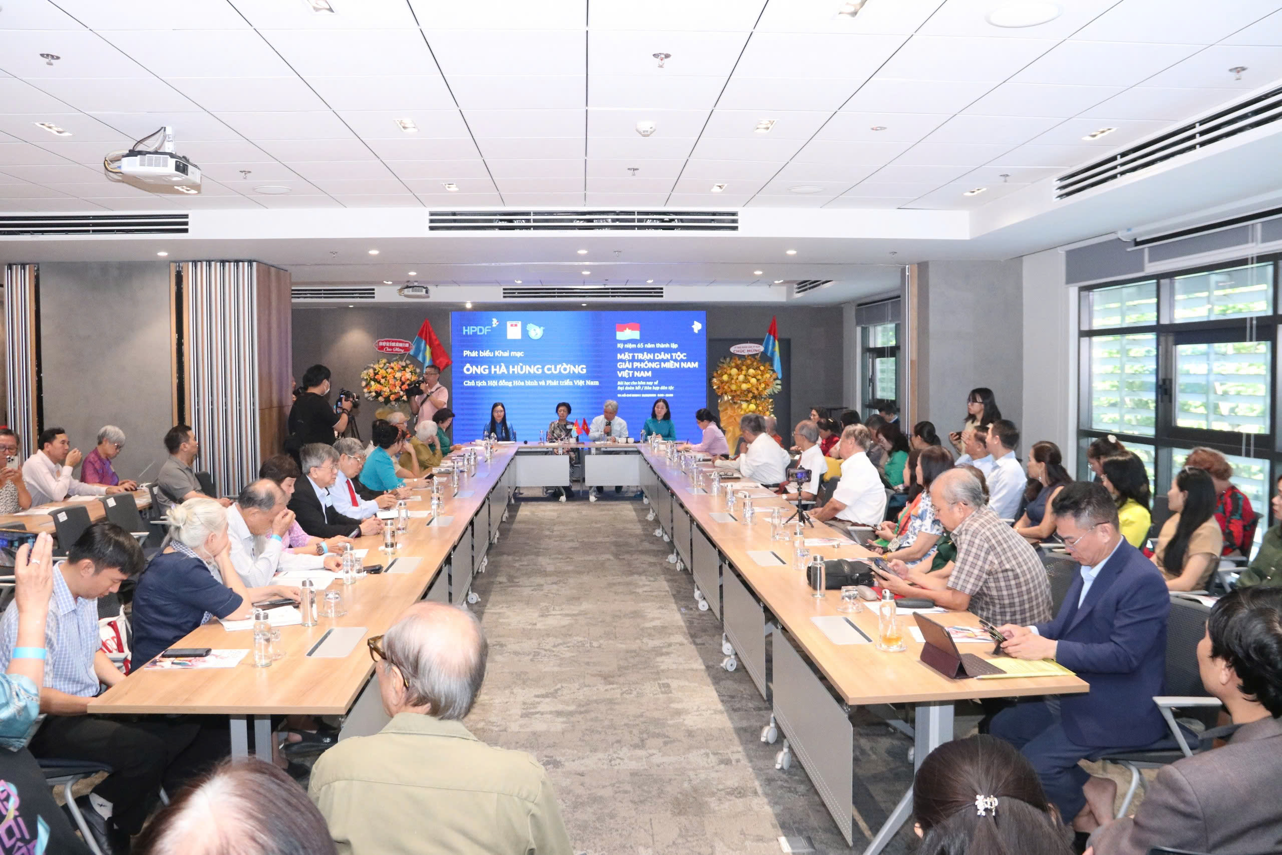 Bài học hôm nay về Đại đoàn kết dân tộc mai sau