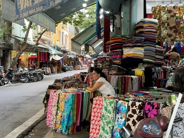 Tại sao không đánh thuế trên lợi nhuận mà trên doanh thu?
