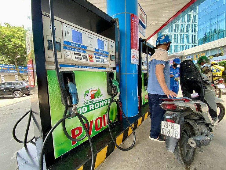 Xăng E10 với xe gắn máy – Lợi bất cập hại?