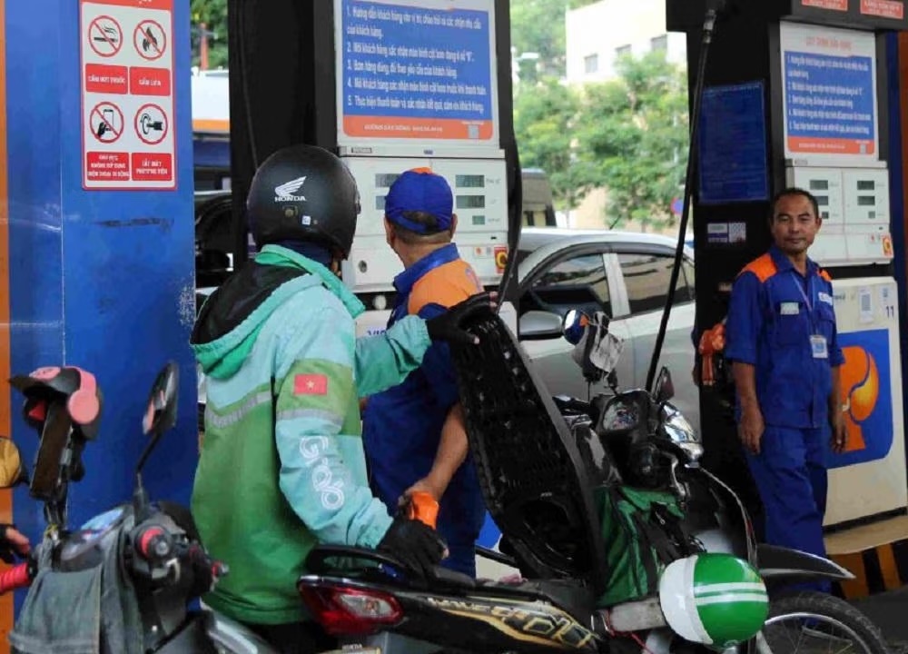 Điều chỉnh giá xăng dầu: Tăng ngưỡng, linh hoạt điều hành trước biến động thị trường