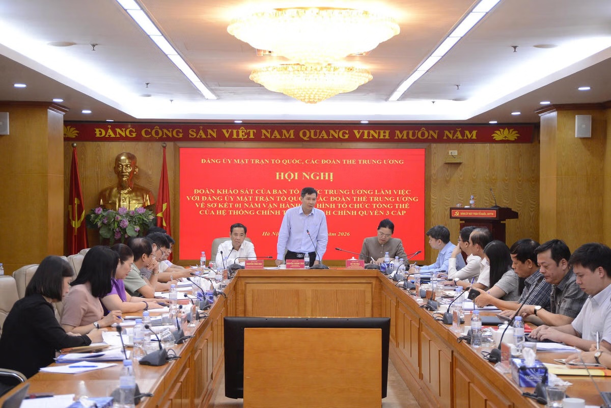 Tiếp tục hoàn thiện mô hình tổ chức hệ thống chính trị sau 1 năm vận hành